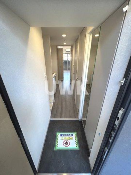 愛知県名古屋市西区那古野2丁目(マンション)の賃貸物件の玄関