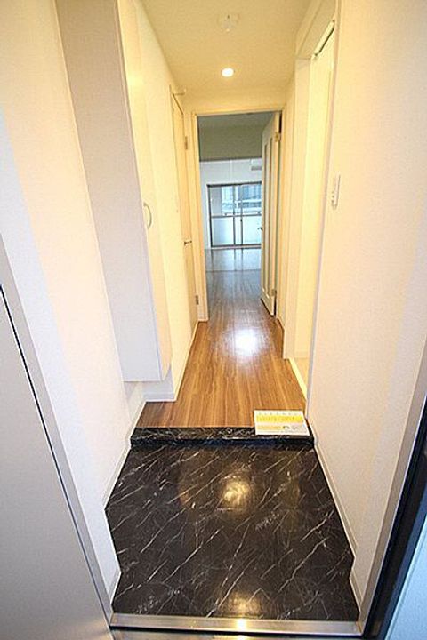 愛知県名古屋市中区新栄1丁目(マンション)の賃貸物件の玄関