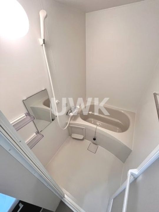 ジーメゾン伏見エルデの風呂