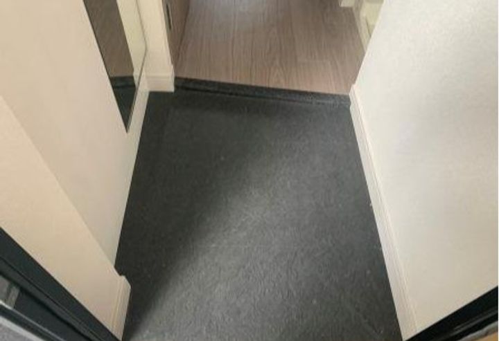 愛知県名古屋市中区千代田3丁目(マンション)の賃貸物件の玄関