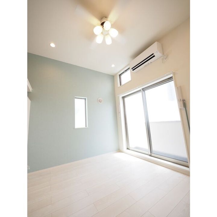 愛知県名古屋市西区上名古屋2丁目(アパート)の賃貸物件の居間