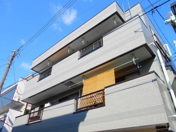 コーポヤマキ102の外観