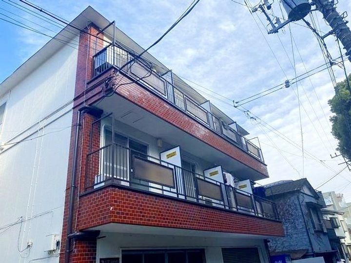 プレジデントハイムの外観