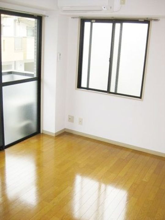 エルミタージュ205の寝室