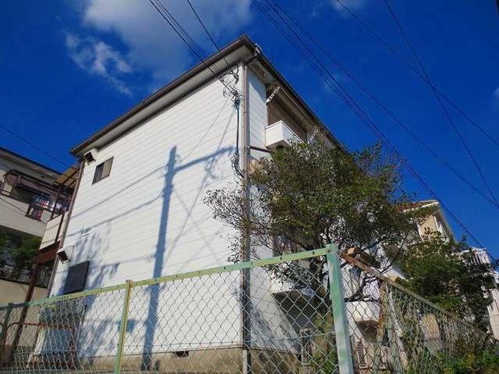 ハウスオカベ203の外観