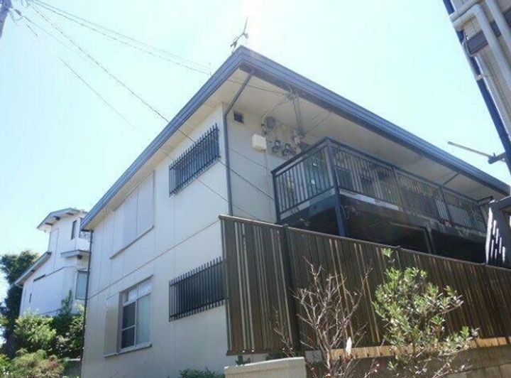 山手ハウス210の外観