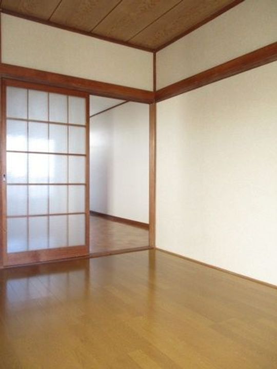 ハイム蘭101の居間