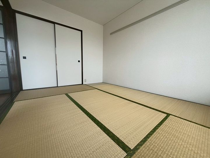 フローラIIの寝室