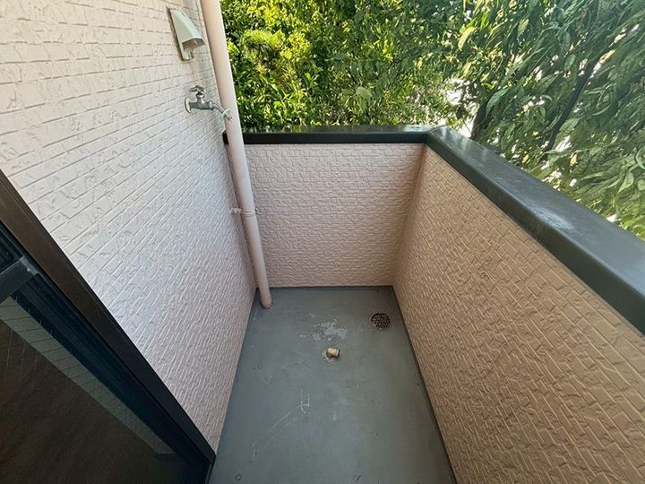 Adan Houseのその他画像