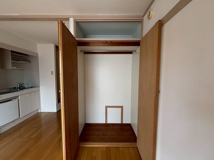 パレス保土ヶ谷302の内装