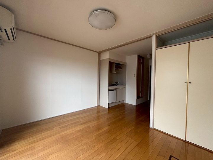 パレス保土ヶ谷302の寝室
