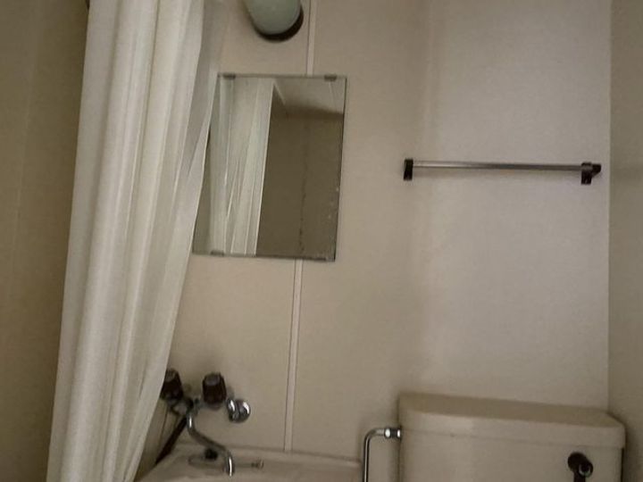 サザンステージ四季美台106の内装