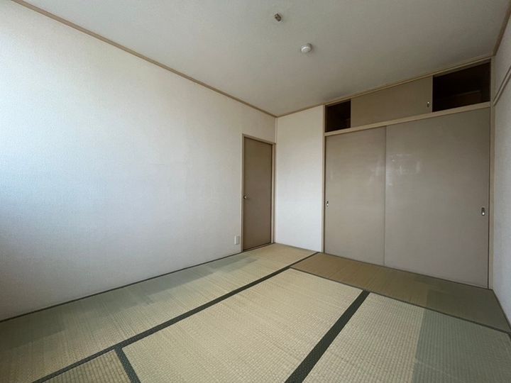 今宿モールサイドIII323の内装