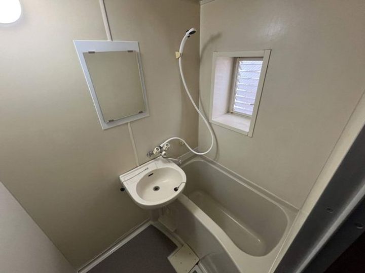 サン・ラピス壱番館の風呂