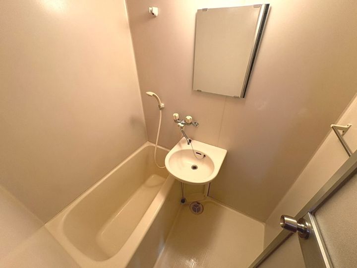 プロムナード生麦A202の風呂