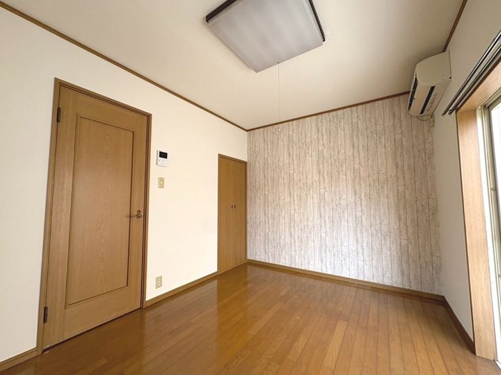 プロムナード生麦A202の寝室