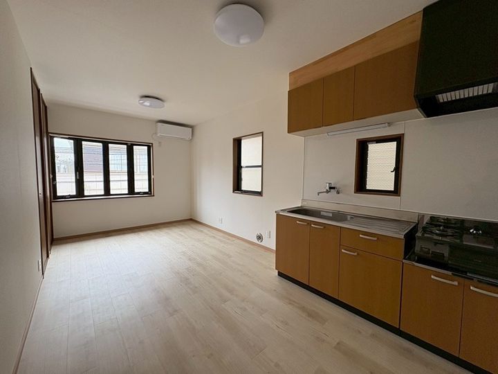 神奈川県横浜市鶴見区生麦5丁目(一戸建)の賃貸物件の居間