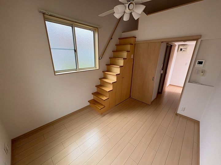 マ・ピエス鶴川203の寝室