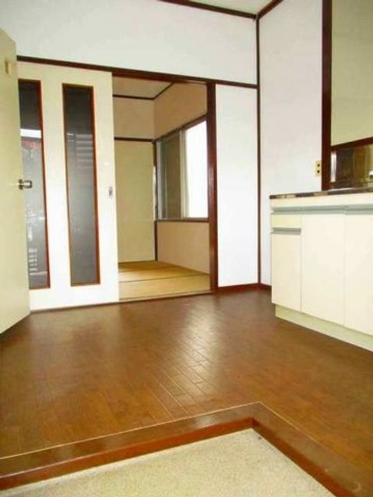 サンハイツ21の玄関