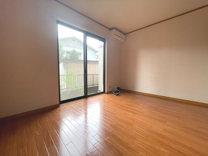 ネオステージ岸根公園103の寝室