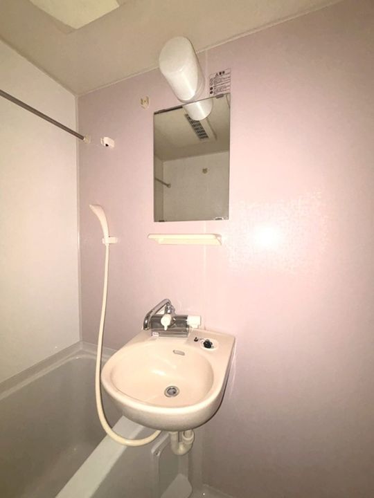 ディアコート東白楽201の内装