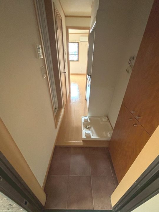 ディアコート東白楽201の玄関