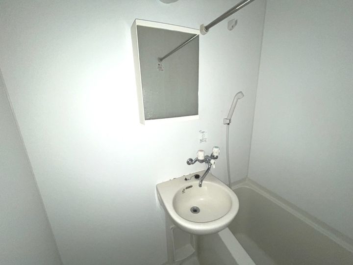 サザンウインズ妙蓮寺203の内装