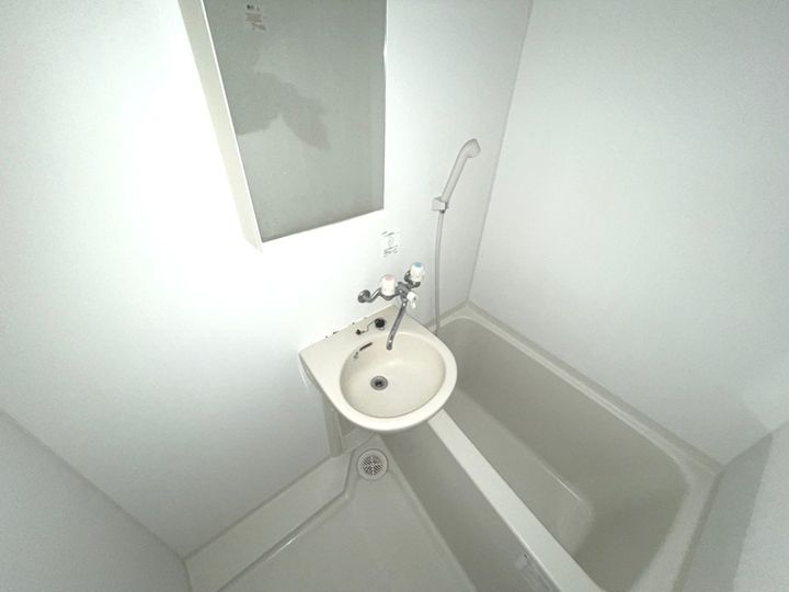 サザンウインズ妙蓮寺203の風呂