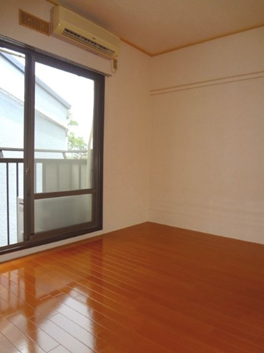 ハイツヨネカワ103の居間