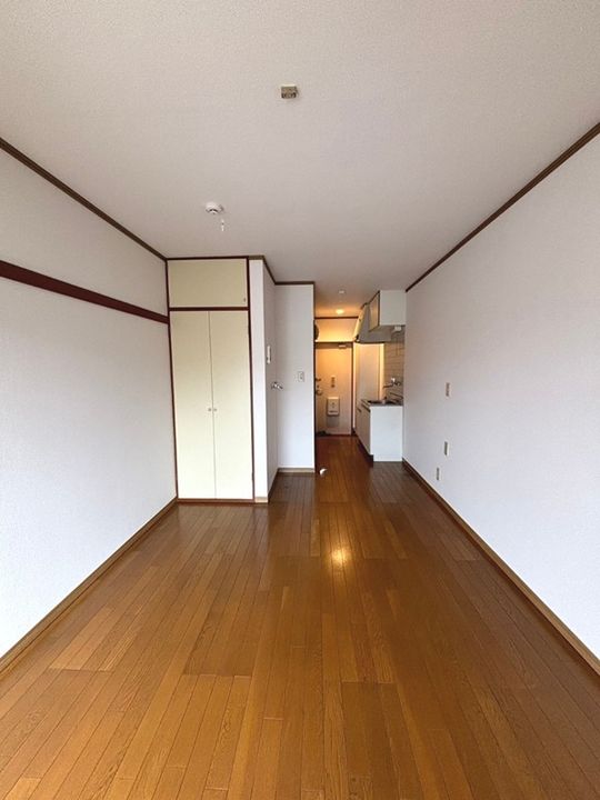 パレ菊名の居間