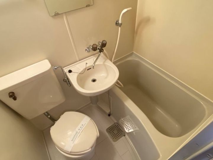プラザ出水通301の風呂