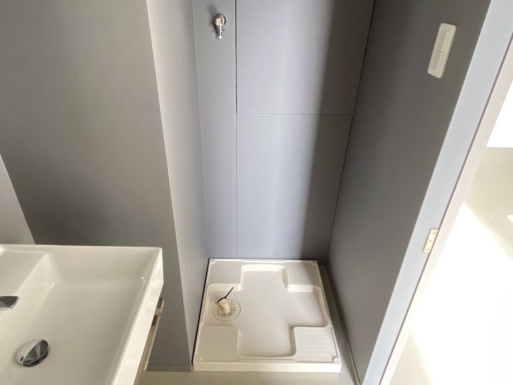 MILLE LIBRORUM404の玄関