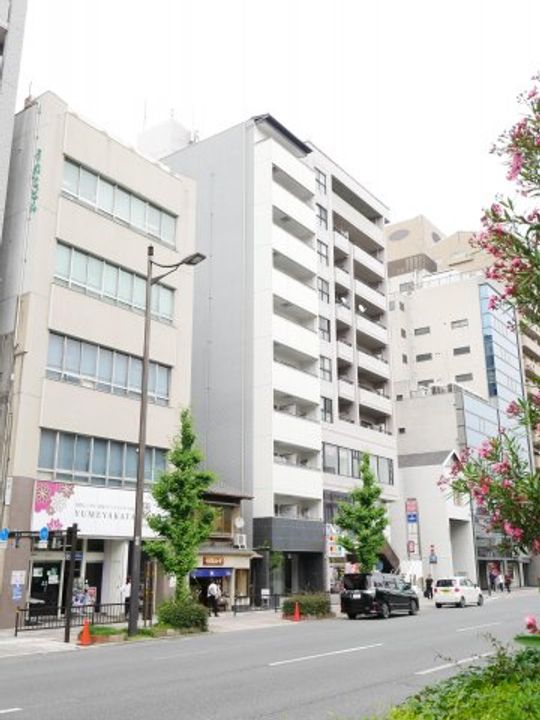 QUINTO五条烏丸の外観