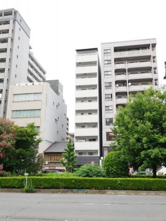 QUINTO五条烏丸の外観