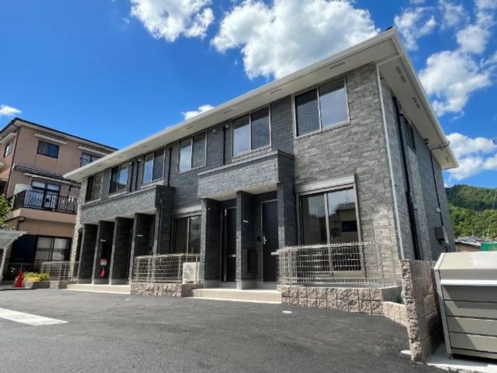 Arietta Haradaniの外観