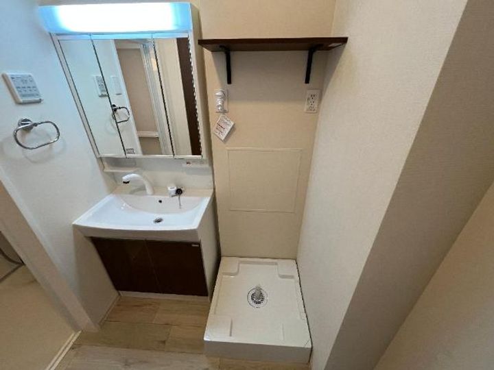 Arietta Haradaniのその他画像