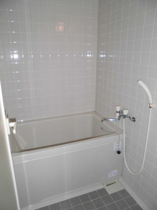 プリムローズ岸和田の風呂