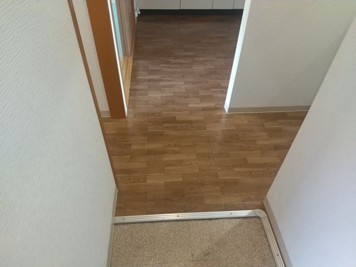 ハイツエクセレントの玄関