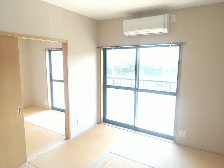 ハイツエクセレントの居間