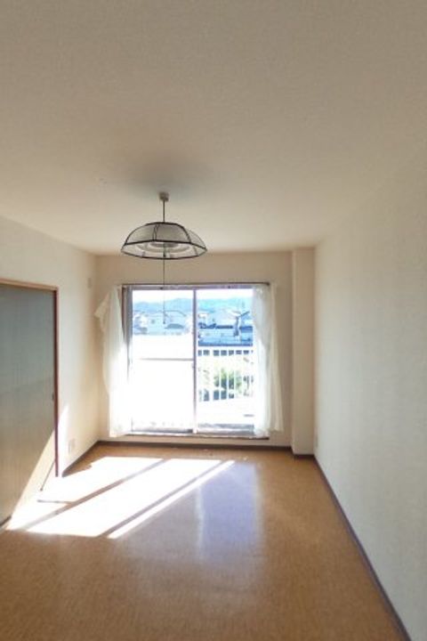 パールマンションの居間