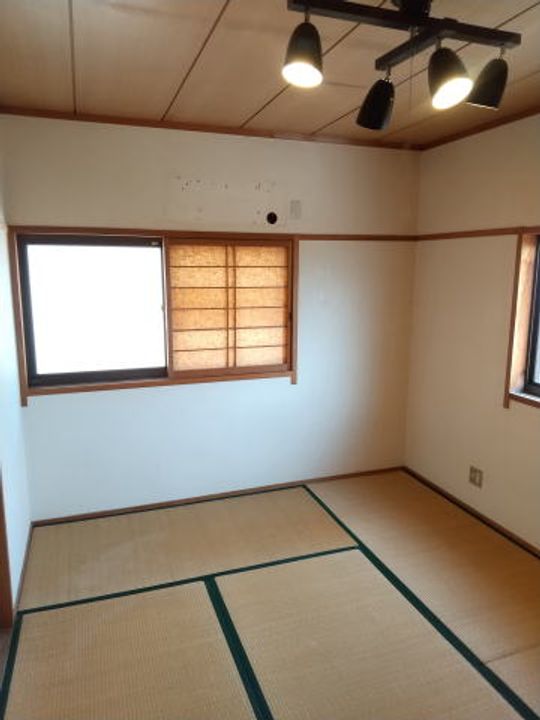 ハイツ裕の居間