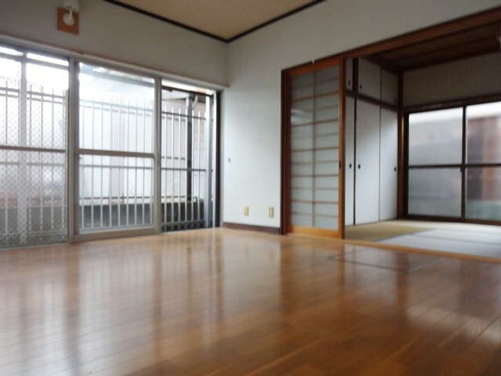 和歌山県和歌山市鳴神(一戸建)の賃貸物件の居間