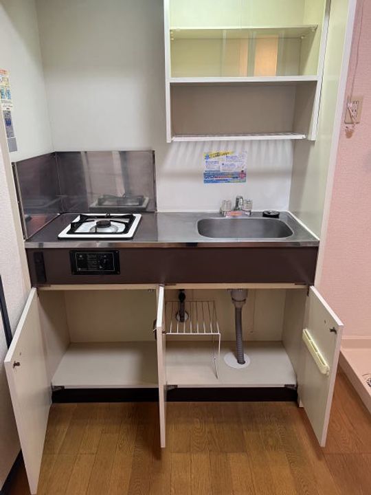 アンビアンテ田中町のキッチン