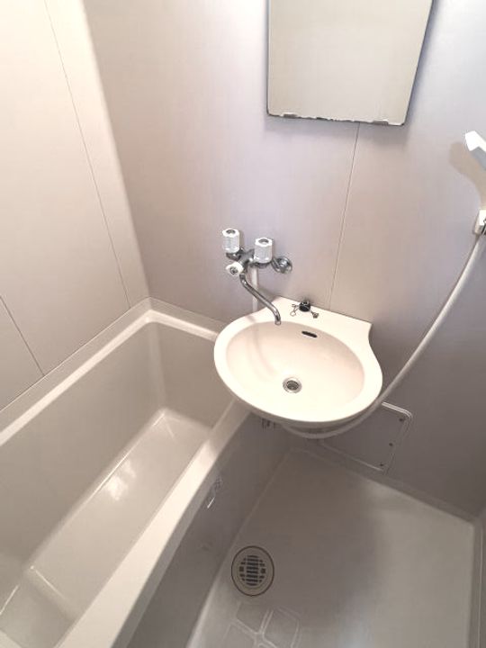 アンビアンテ田中町の風呂