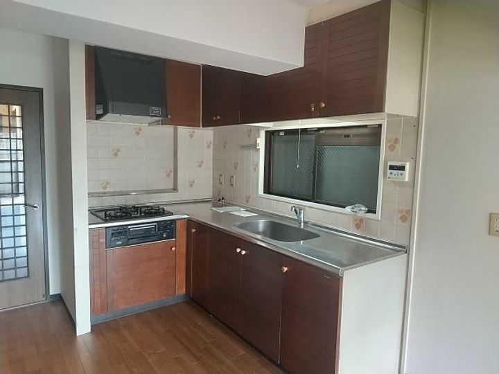 インペリアル吉礼駅前のキッチン