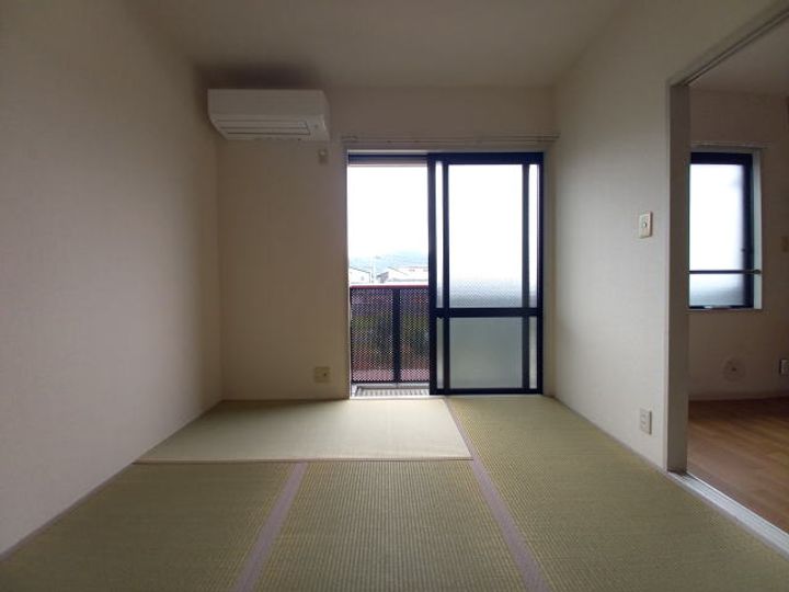 グリーンフル小倉の寝室