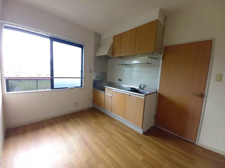 グリーンフル小倉の居間