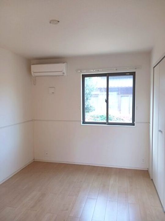 エルシャトー吉備Ⅶの寝室