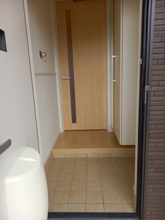 エルシャトー吉備Ⅶの玄関