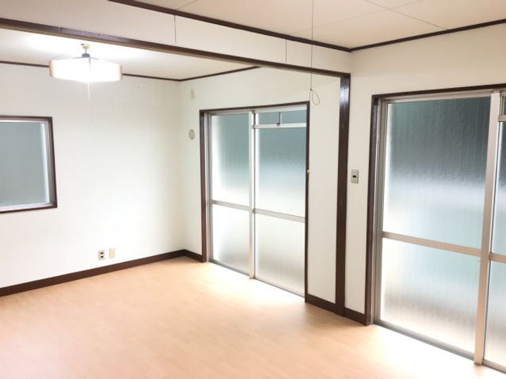 フェリースマンションの居間